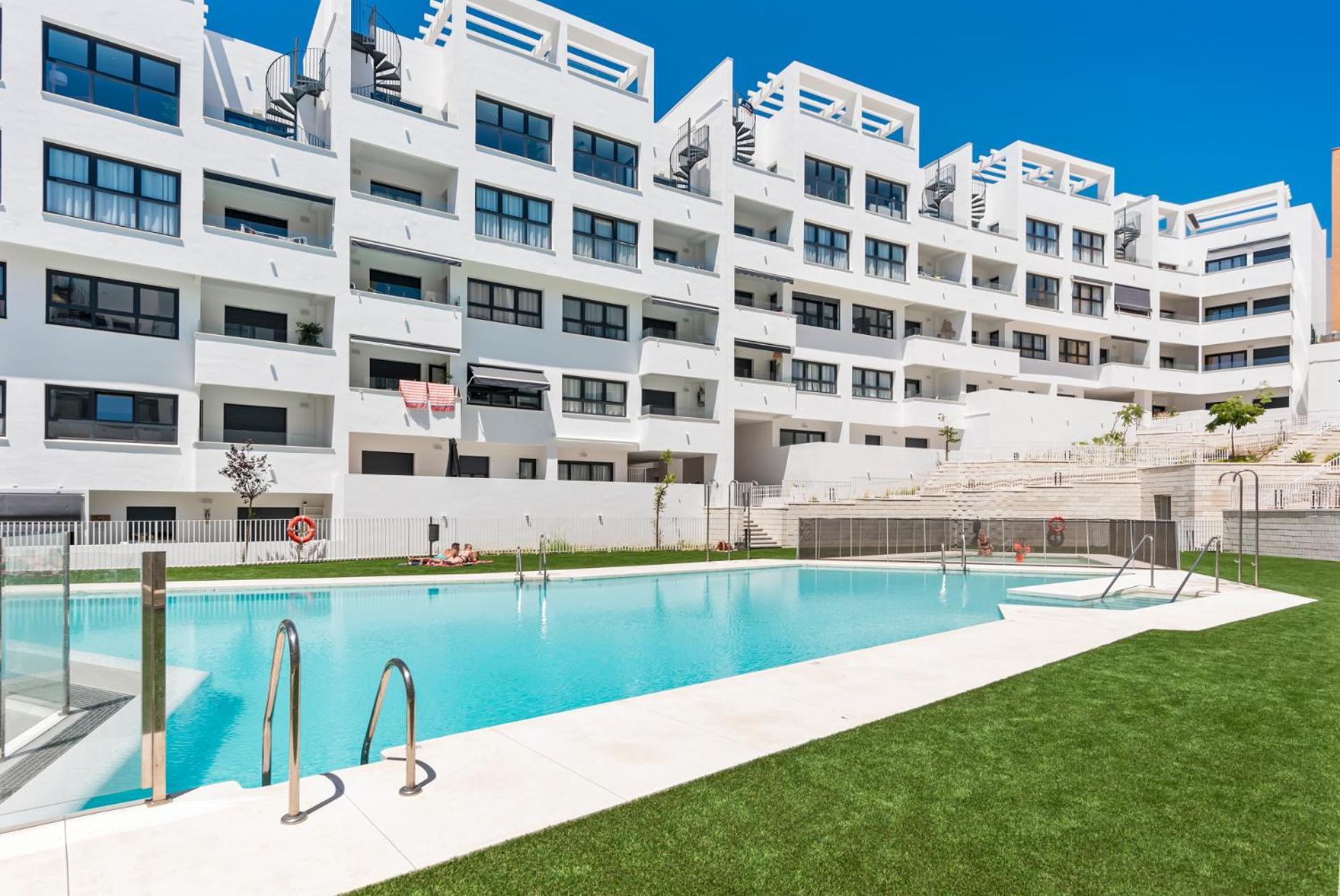 Apartamento Sunny Terrace Penthouse Estepona