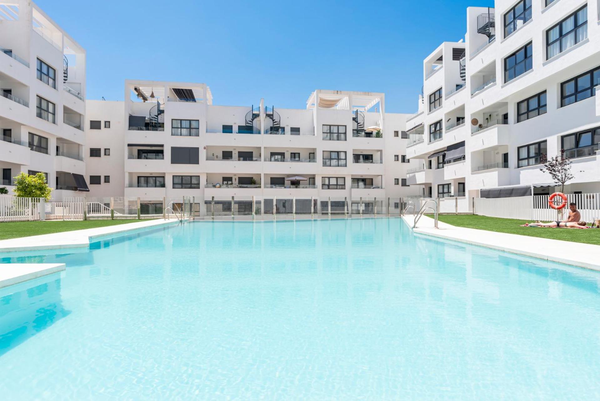 Apartamento Sunny Terrace Penthouse Estepona